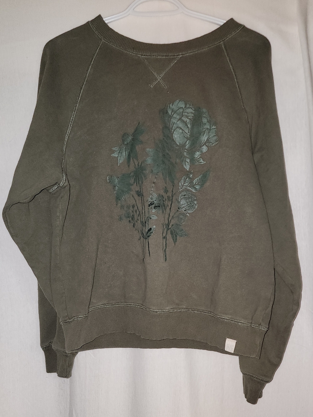 American Eagle Outfitters Olive Green Floral Crewneck Sweatshirt